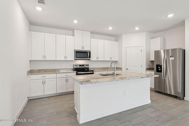 7736 GREATFORD Way, Jacksonville, FL 32219