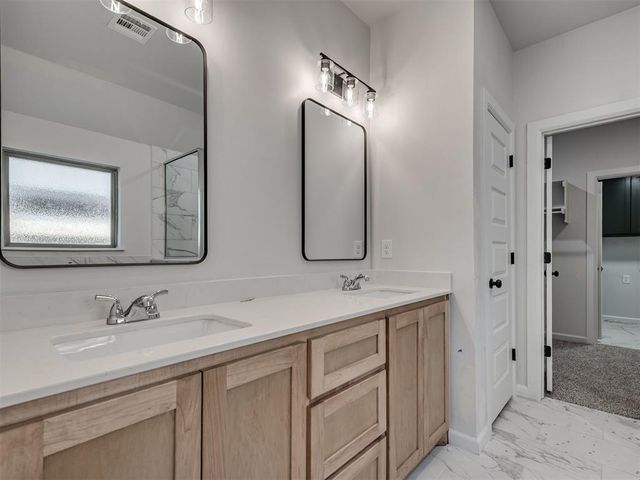 133 Firethorn Way, Noble, OK 73068