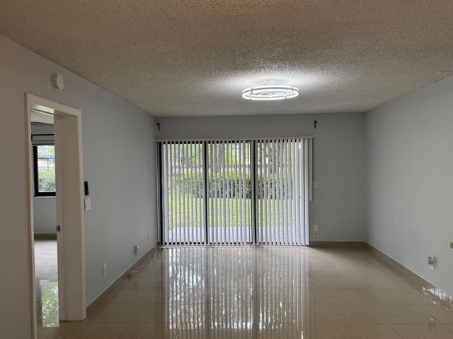 9288 W Atlantic Boulevard 1114, Coral Springs, FL 33071
