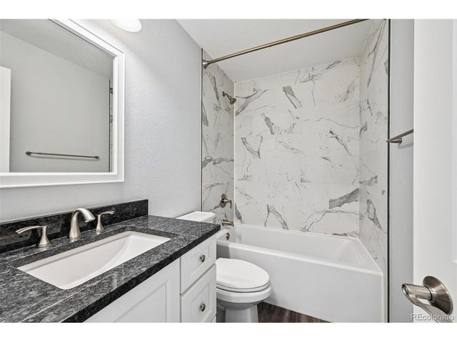 9785 Autumnwood Pl, Highlands Ranch, CO 80129