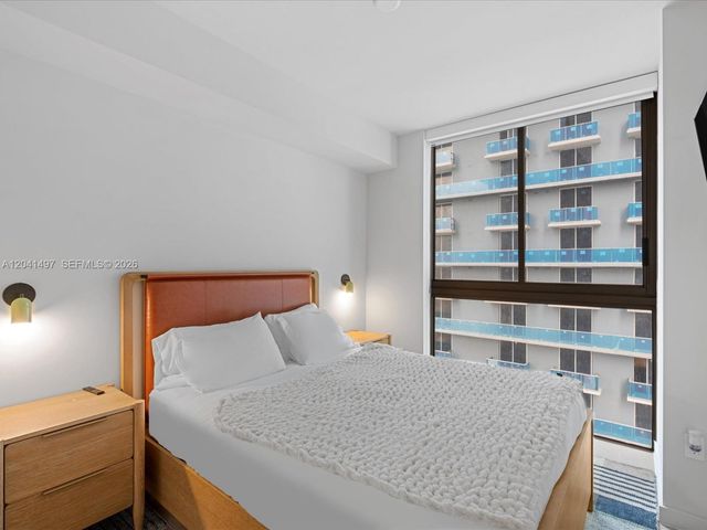 11 NE 6th Street 807, Miami, FL 33132