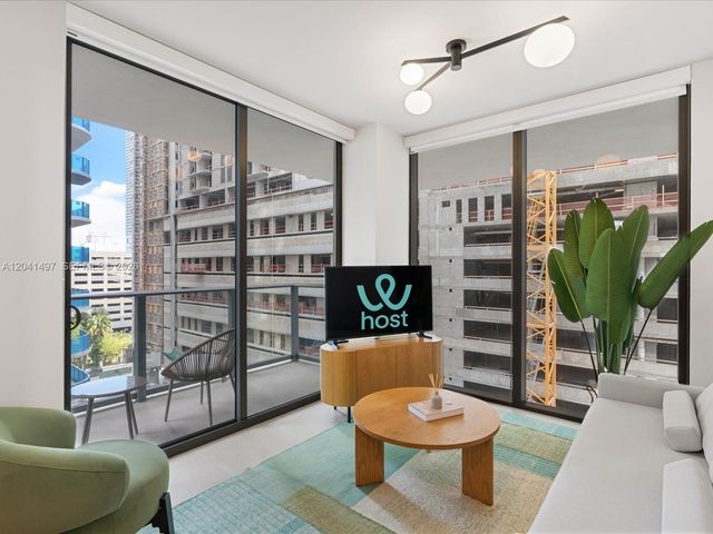 11 NE 6th Street 807, Miami, FL 33132