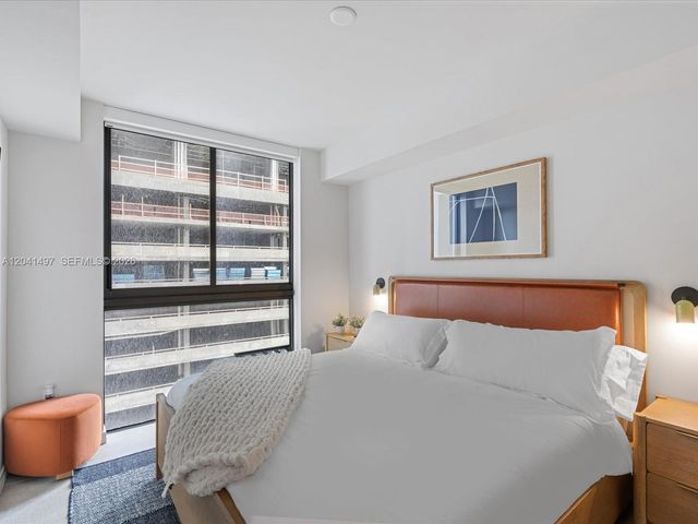 11 NE 6th Street 807, Miami, FL 33132