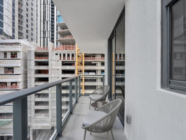 11 NE 6th Street 807, Miami, FL 33132