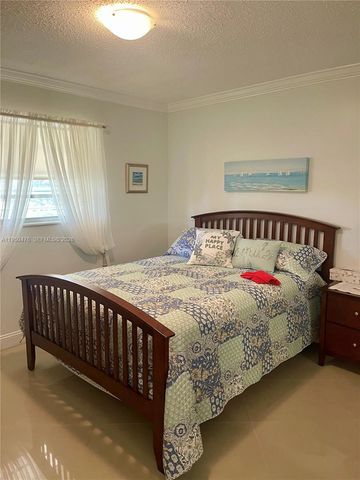 3940 NW 42nd Avenue 319, Lauderdale Lakes, FL 33319