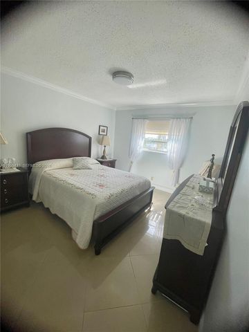 3940 NW 42nd Avenue 319, Lauderdale Lakes, FL 33319