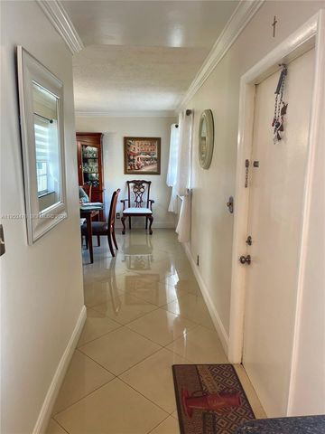 3940 NW 42nd Avenue 319, Lauderdale Lakes, FL 33319