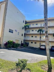 3940 NW 42nd Avenue 319, Lauderdale Lakes, FL 33319