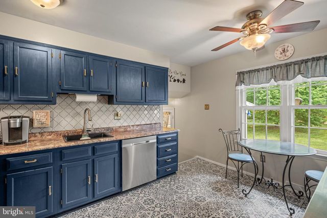 877 DONCASTER, West Deptford, NJ 08066