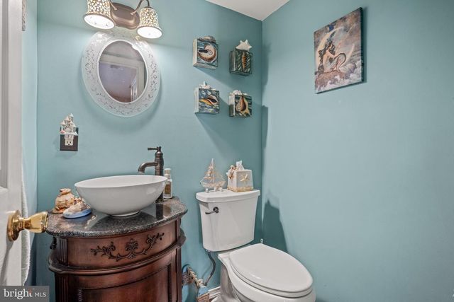 877 DONCASTER, West Deptford, NJ 08066