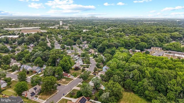 877 DONCASTER, West Deptford, NJ 08066