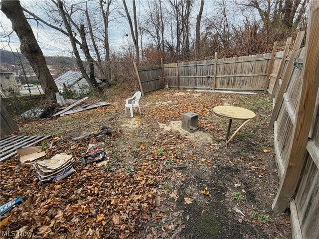 705 Minerva Street, East Liverpool, OH 43920