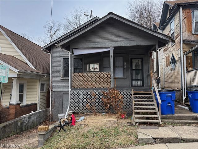 705 Minerva Street, East Liverpool, OH 43920