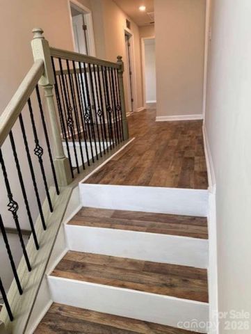 190 Tackle Box Drive, Troutman, NC 28166