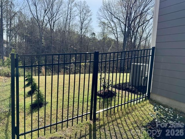 190 Tackle Box Drive, Troutman, NC 28166