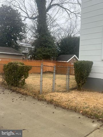 3314 16TH ST NE, Washington, DC 20018