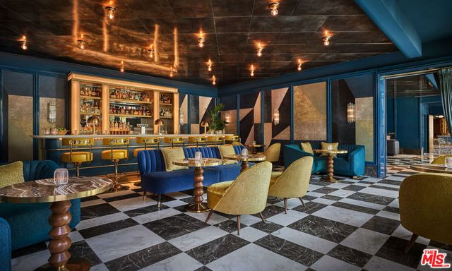 8420 W Sunset Boulevard 704, West Hollywood, CA 90069