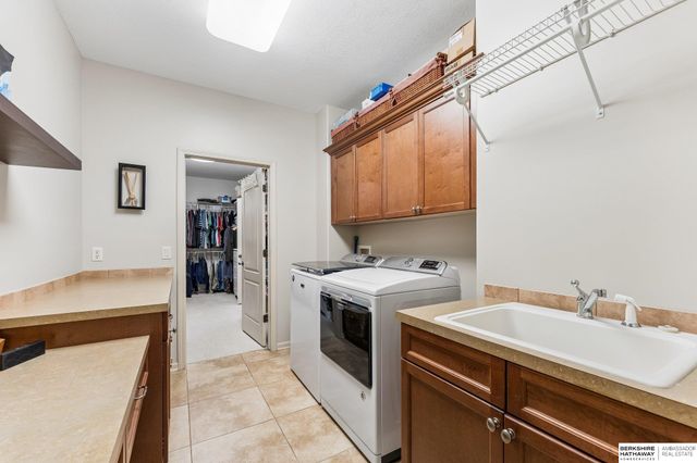 3415 S 184 Avenue, Omaha, NE 68130