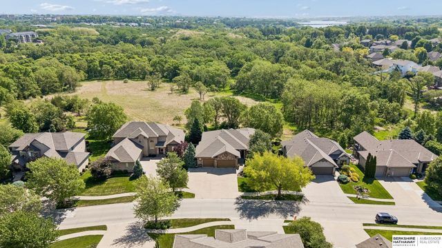 3415 S 184 Avenue, Omaha, NE 68130