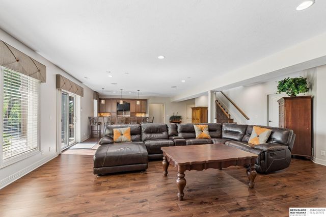 3415 S 184 Avenue, Omaha, NE 68130