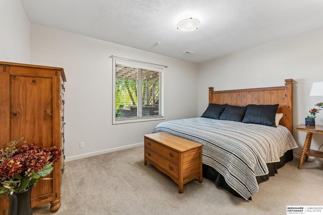 3415 S 184 Avenue, Omaha, NE 68130