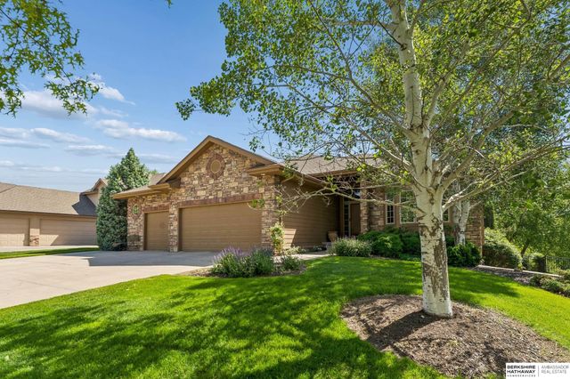 3415 S 184 Avenue, Omaha, NE 68130