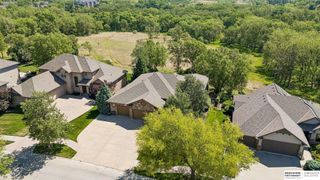 3415 S 184 Avenue, Omaha, NE 68130