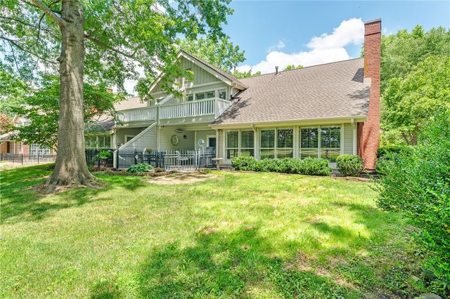 2531 E Joyce Boulevard, Fayetteville, AR 72703