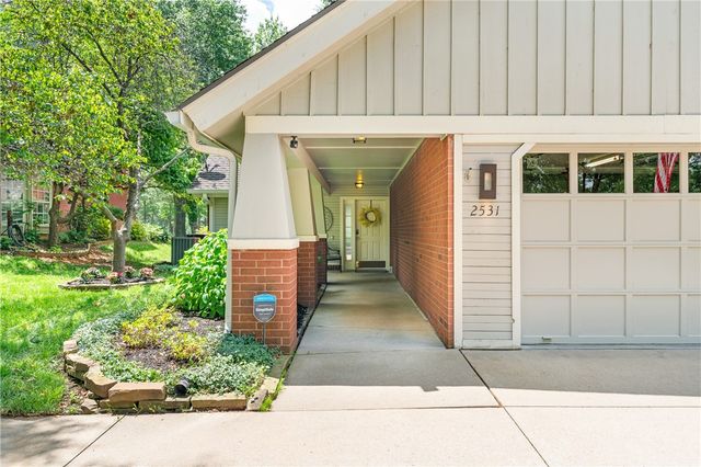 2531 E Joyce Boulevard, Fayetteville, AR 72703