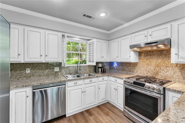 2531 E Joyce Boulevard, Fayetteville, AR 72703