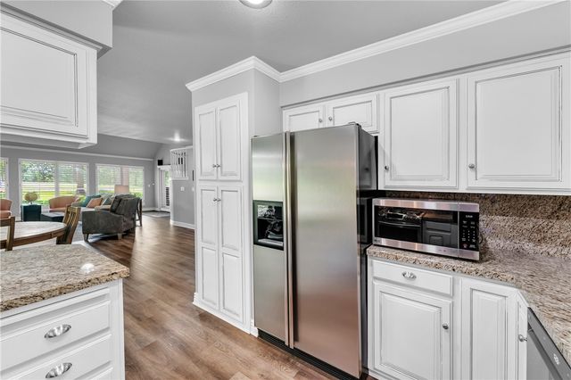 2531 E Joyce Boulevard, Fayetteville, AR 72703