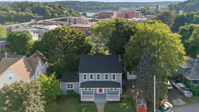 10 Robbins Court, Norwich, CT 06360