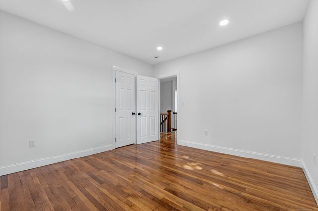 10 Robbins Court, Norwich, CT 06360