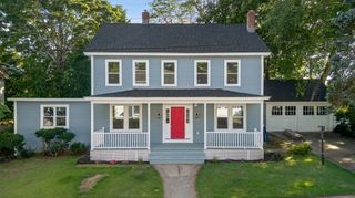 10 Robbins Court, Norwich, CT 06360