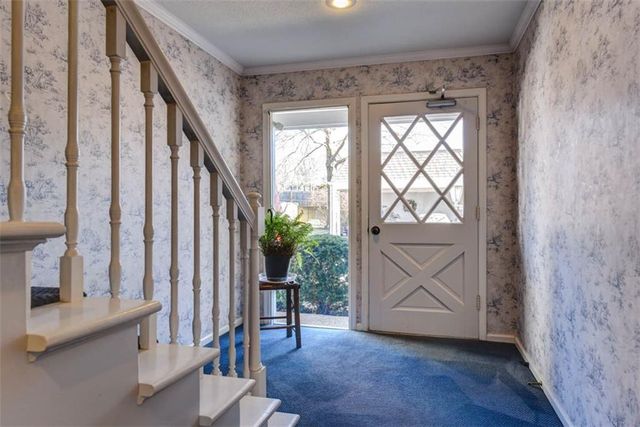 8706 Walmer Street, Overland Park, KS 66212