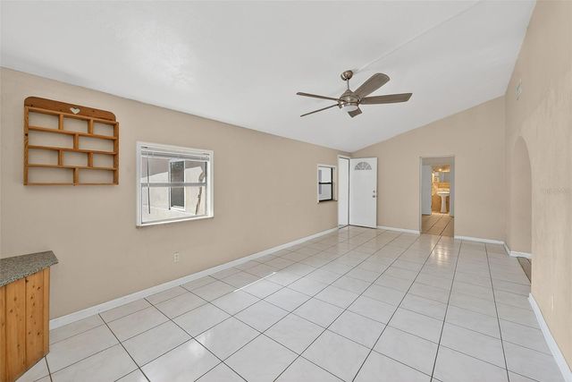 3946 OMEGA CIRCLE, Sarasota, FL 34235