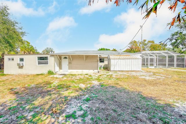 3946 OMEGA CIRCLE, Sarasota, FL 34235