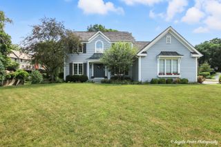 2598 Dover Court, Lindenhurst, IL 60046
