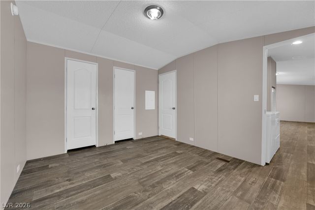 5240 Los Pinos Street, Las Vegas, NV 89122