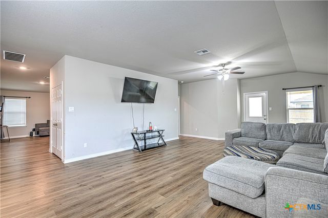 1957 Rosson Street, Nolanville, TX 76559