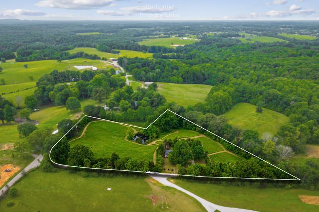 430 Delong Rd, Smithville, TN 37166