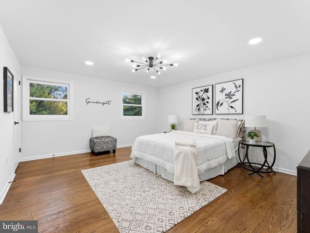 1818 RUSSET DR, Cherry Hill, NJ 08003