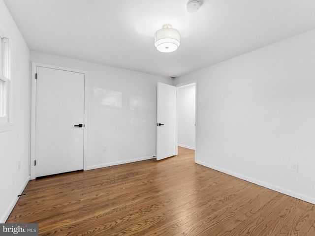 1818 RUSSET DR, Cherry Hill, NJ 08003