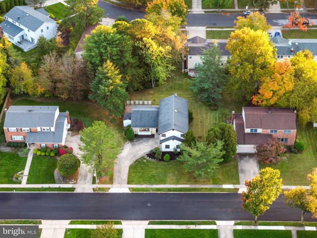 1818 RUSSET DR, Cherry Hill, NJ 08003