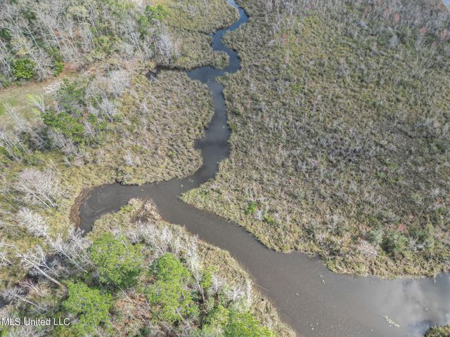 0 Menge Avenue, Pass Christian, MS 39571