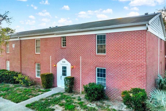 8345 13TH STREET N B, St Petersburg, FL 33702