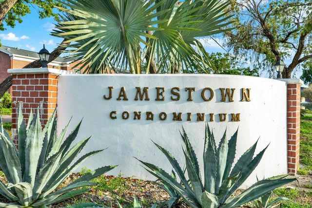 8345 13TH STREET N B, St Petersburg, FL 33702