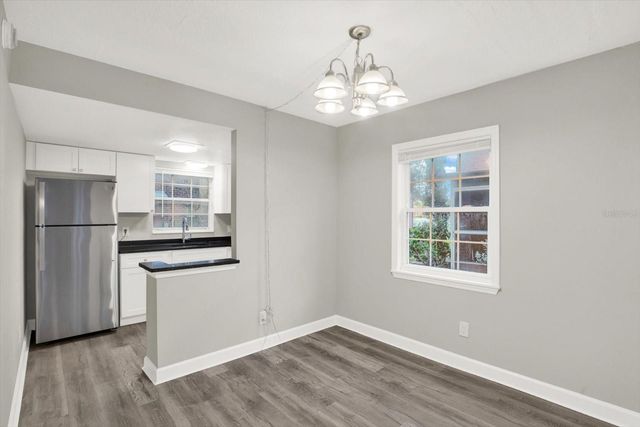 8345 13TH STREET N B, St Petersburg, FL 33702