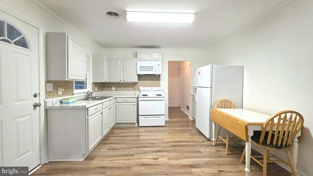 392 LAFFERTY LN, Dover, DE 19901