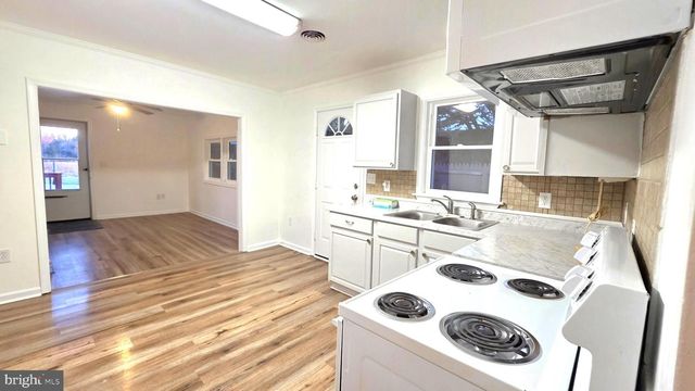 392 LAFFERTY LN, Dover, DE 19901